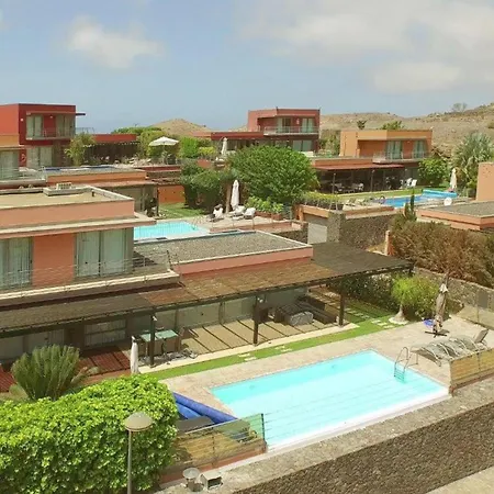 Villa Salobre Golf Seis Luxury Retreat In Gran Canaria Private Heated Pool Exclusive Salobre Golf Resort Minutes From Maspalomas Beaches Las Palmas de Gran Canaria